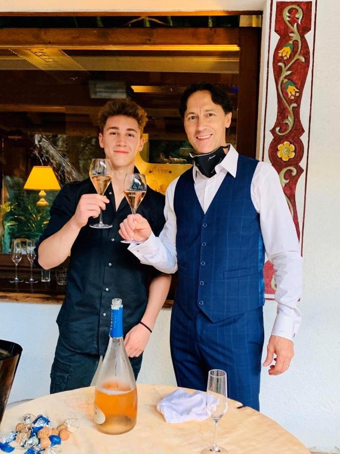 Hotel Salvan กัมปีเตลโลดีฟัสซา ภายนอก รูปภาพ