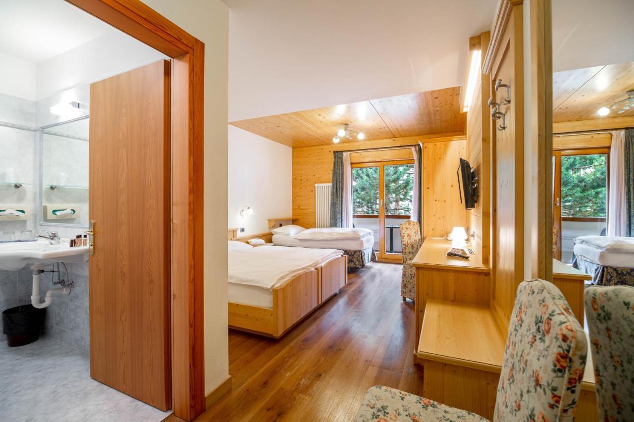 Hotel Salvan กัมปีเตลโลดีฟัสซา ภายนอก รูปภาพ