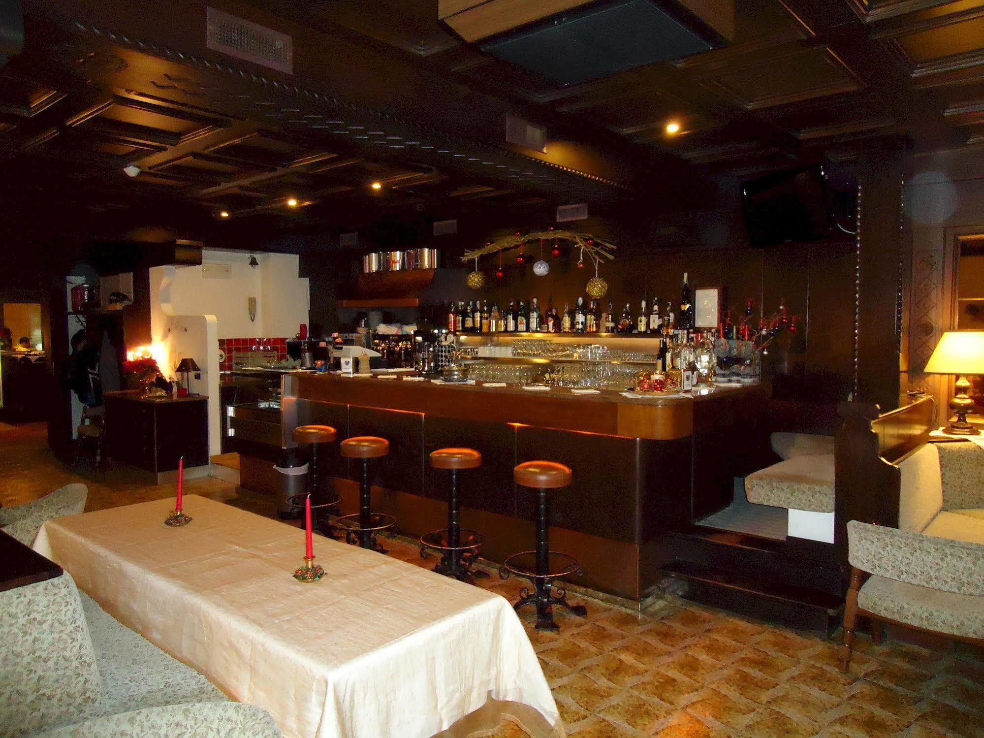 Hotel Salvan กัมปีเตลโลดีฟัสซา ภายนอก รูปภาพ
